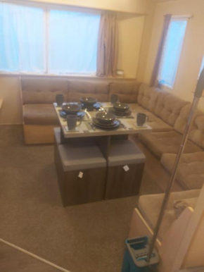 Seaside caravan in Clacton-on-Sea